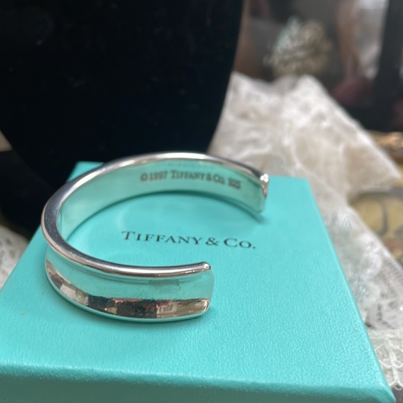 Tiffany 925 Bangle Cuff - Picture 4 of 12